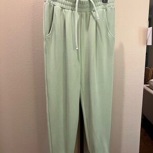 Varley Double Soft Green Jogger Pants M